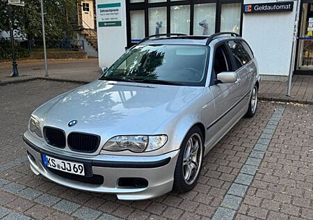 BMW 330i touring Handschalter