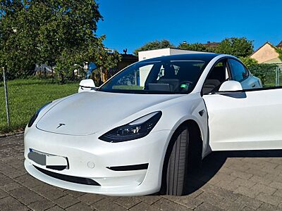 Tesla Model 3 Hinterradantrieb SR