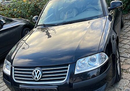 VW Passat Variant Volkswagen 1.9TDI 74kW Highline Variant ...