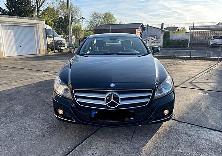 Mercedes-Benz CLS 350 BlueEFFICIENCY -