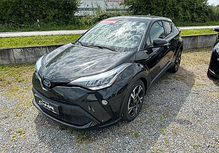 Toyota C-HR 1,8-l-Hybrid 5-Türer Team Deutschland