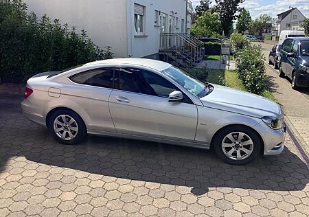 Mercedes-Benz C 180 BlueEFFICIENCY Coupé -