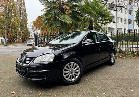 VW Jetta Volkswagen 1.4 TSI DSG Comfort/KLIMA/AHK/TÜV 11/26