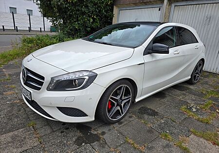 Mercedes-Benz A 180 Night&Urban Sportpaket |Pano| Vollausstat.