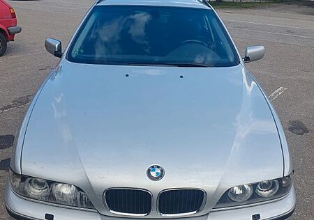 BMW 530d A -