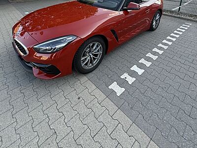BMW Z4 sDrive20i - Automatik