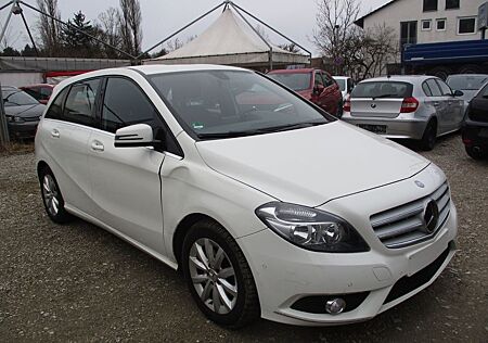 Mercedes-Benz B 200 Automatik Klima Parktronik Sitzheizung