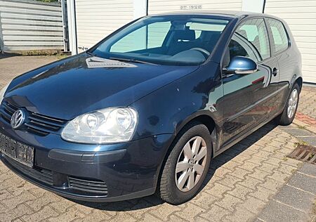 VW Golf Volkswagen V Lim. Trendline