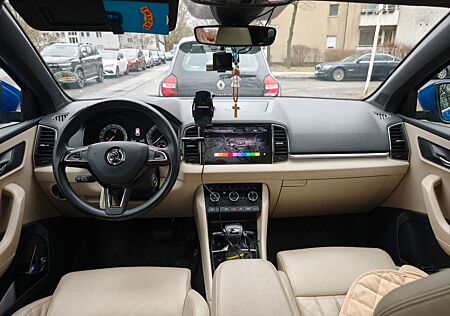 Skoda Karoq 1.6 TDI VOLLE AUSSTATTUNG DSG SOLEIL