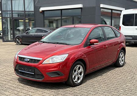 Ford Focus Lim. Style 1.6 / SHZ / KLIMA