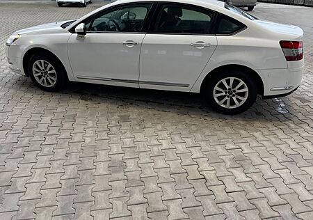Citroën C5 Lim. Tendance 1,6 HDI Große Display Navi PDC