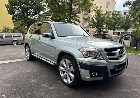 Mercedes-Benz GLK 320 CDI 4MATIC*Navi*Xenon*20Zoll*Top-Zustand