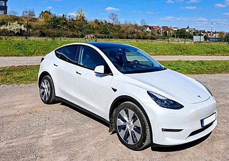 Tesla Model Y Long Range AWD | MwSt. ausweisbar