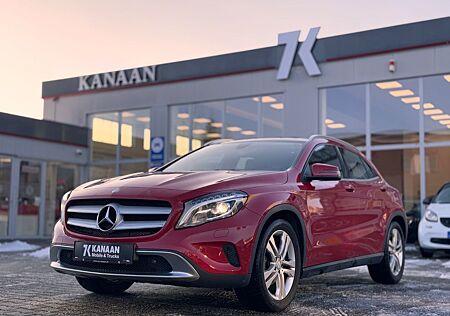 Mercedes-Benz GLA 180 Urban *XENON|CAM|NAVI|PANORAMA*