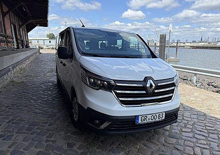 Renault Trafic 9 Sitzer