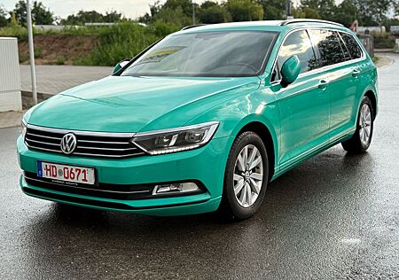 VW Passat Variant Volkswagen Passat 2.0 TDI DSG+LED+ NAVI PRO+KAMERA+ERGO+
