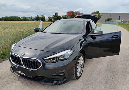 BMW 220 220xDrive/HUD/ACC/Laneassist/Totwinkel/Kamer