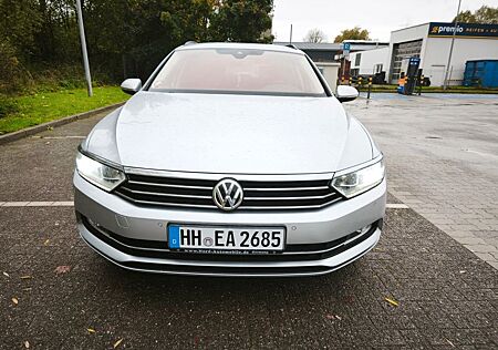 VW Passat Variant gebraucht kaufen VW Passat Variant Volkswagen 2.0 TDI SCR DSG Variant -