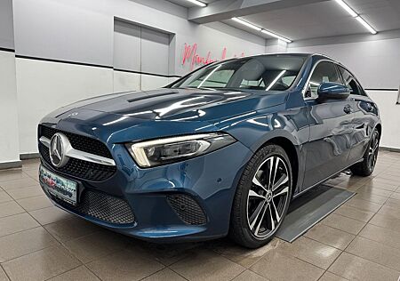 Mercedes-Benz A 180 Lim Edition19/Widescreen/Multibeam/Ambient
