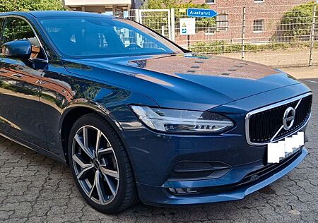 Volvo S90 Lim. Momentum Pro