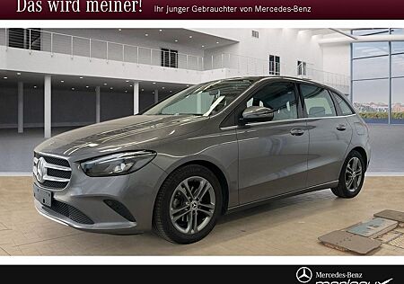 Mercedes-Benz B 180 +7G+KAMERA+LED-HIGH-PERF+TOT-WINKEL+MBUX+++