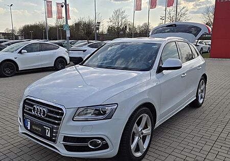 Audi SQ5 3.0 TDI quattro Bang&Olufsen Panorama Voll !