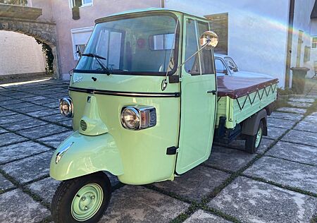 Piaggio APE Classic 400 · liebevoll umgebautes Unikat