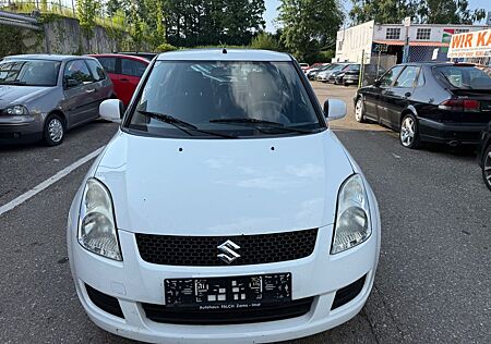 Suzuki Swift 1.3 Black and White Klima