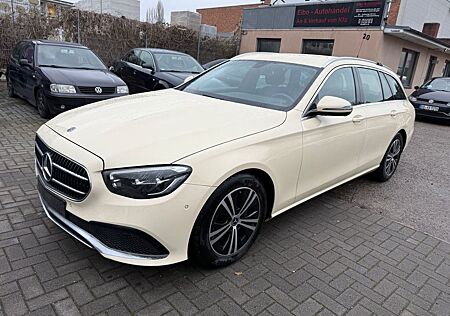 Mercedes-Benz E 200 d T Autom.Spigeltaxameter