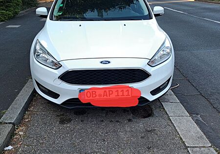 Ford Focus 1,0 EcoBoost 92kW Business Turnier Bus...