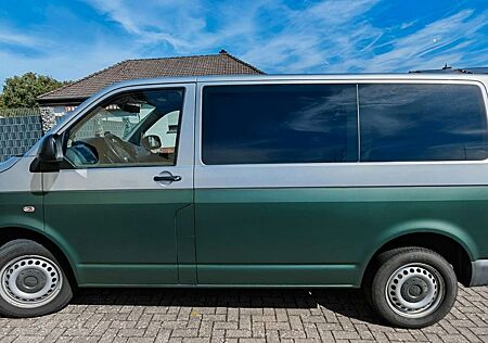 VW T5 Kombi Volkswagen + Standheizung + 6 Sitzer + PDC + Klima