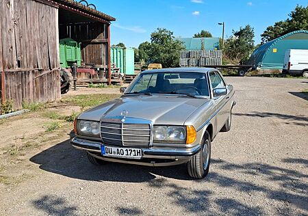 Mercedes-Benz 230 gebraucht kaufen Mercedes-Benz 230