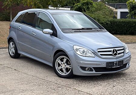 Mercedes-Benz B 200 *Automatik*Klima*PDC*T-Leder*