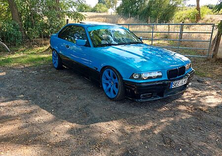 BMW 328i Coupe