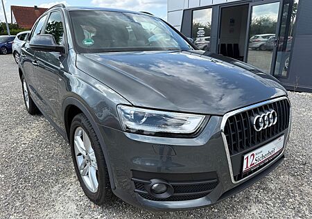 Audi Q3 2.0 TDI S-Line/NAVI/XENON/AHK