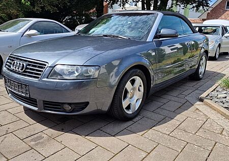 Audi A4 Cabriolet 1.8 T Automatik, Xenon, TÜV 07/2027