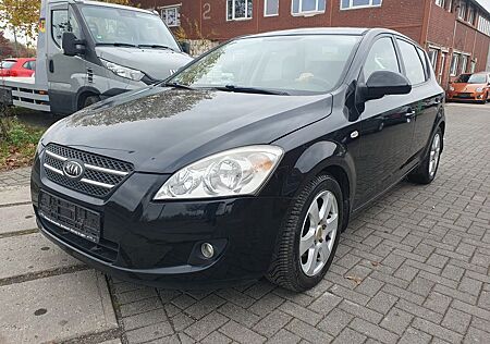 Kia Cee'd Ceed 1.6 Benzin EX