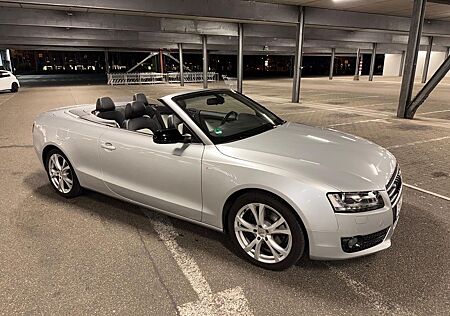 Audi A5 EXKLUSIV- Leder-Navi-Automatik-Cabriolet