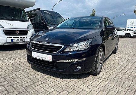 Peugeot 308 Style 130 Panoramadach Kamera