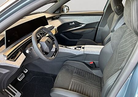 Peugeot 5008 Hybrid 136 GT AHK SHZ PANO KAMERA LED PDC