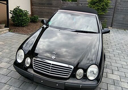 Mercedes-Benz CLK 320 SPORT
