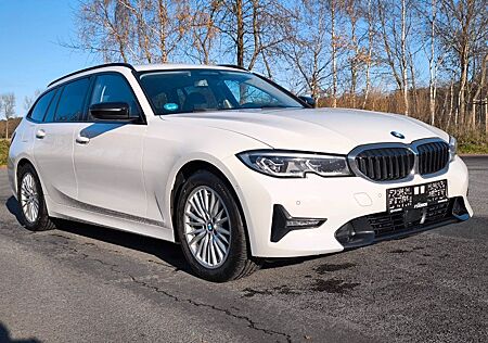 BMW 320d Touring Sport Line Automatik