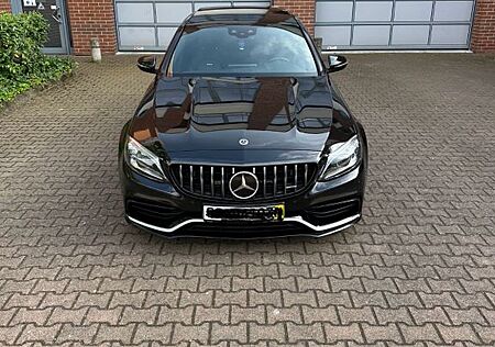 Mercedes-Benz C 63 AMG Mercedes-AMG C 63 Mercedes-AMG