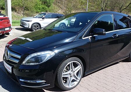 Mercedes-Benz B 200