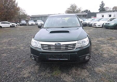 Subaru Forester Boxer Active * 4x4 *