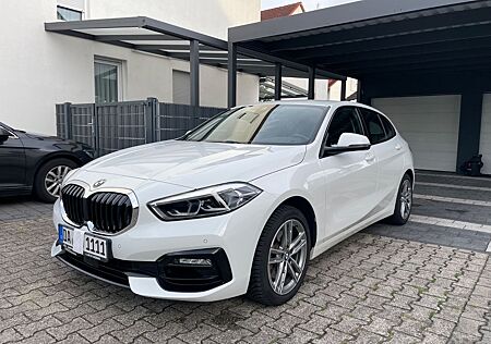 BMW 118 118iSportLine Automatik Keyless Abstandstempomat