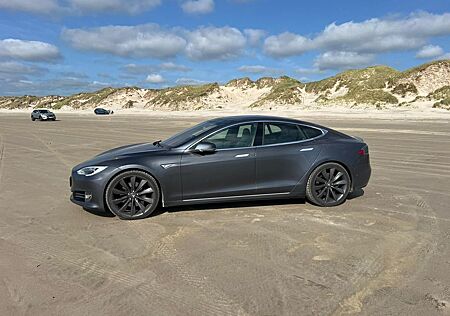 Tesla Model S 90D Facelift, MCU2,Charge Free SOC1, CCS
