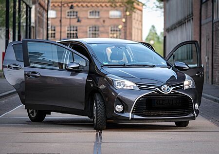 Toyota Yaris 1,5-l-VVT-i Hybrid CVT Comfort Comfort