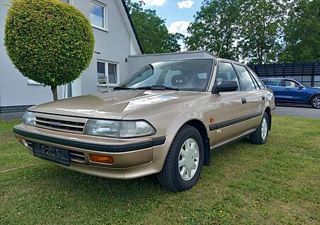 Toyota Carina II GLi 16V im Erstlack