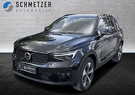 Volvo XC 40 XC40+B4+Benzin+Plus+Dark+360°Kamera+Panoramadach